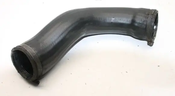 Volvo XC70 Intercooler hose/pipe
