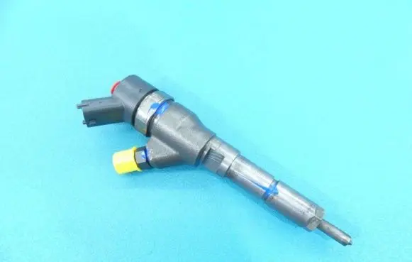Citroen Berlingo Fuel injector 0445110044 IMPRK1172951