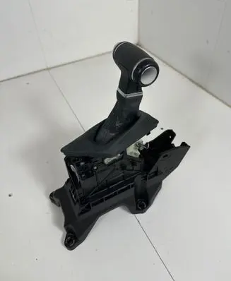 KIA Niro Gear shifter/selector 467P3ATXXX 46700AT100