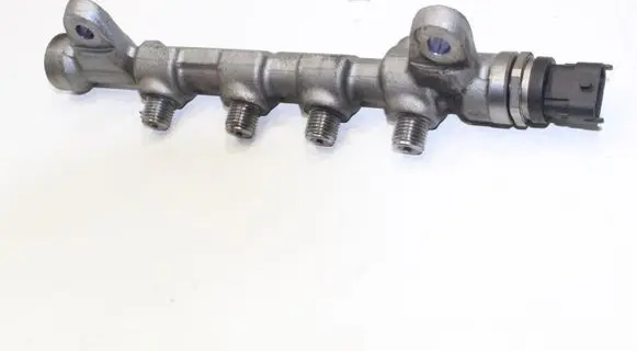 Opel Insignia A Fuel main line pipe 0445214221 55576177