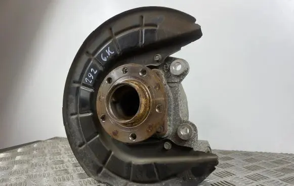 Jeep Cherokee Rear wheel hub