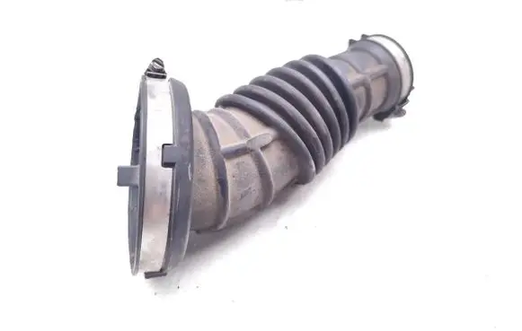 Intercooler hose/pipe