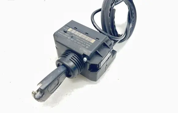 Mercedes-Benz CLK A209 C209 Ignition lock 2095453308
