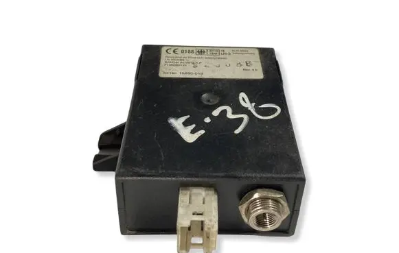 BMW 5 E39 Auxiliary heating control unit/module 8370970 64128370970
