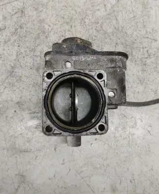 Volkswagen Golf IV Throttle valve 038128063C