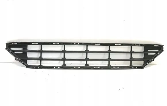 Volvo XC60 Front bumper lower grill 31425175OEMVOLVO