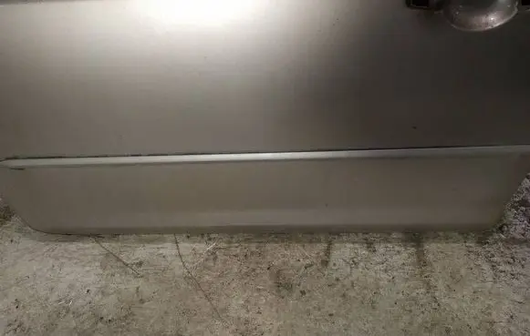 Mazda 3 I Front door trim (molding) 