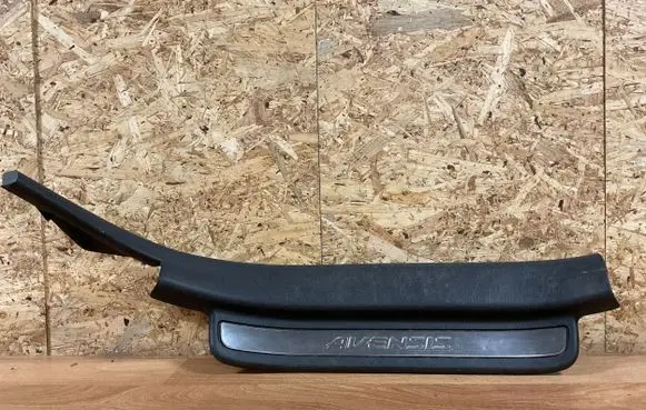 Toyota Avensis T250 Rear sill trim cover 6791705050