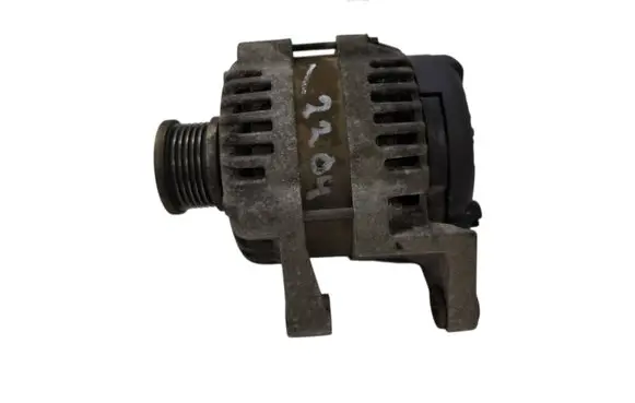 Opel Insignia A Generator/alternator 13500577