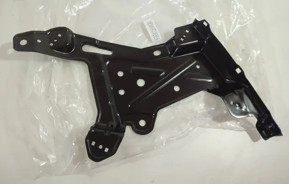 Porsche Cayenne (92A) Fender mounting bracket 95850326000GR