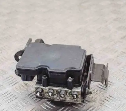 Dacia Sandero ABS Pump
