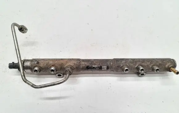 Volvo V70 Fuel main line pipe 0445215033 054417L5