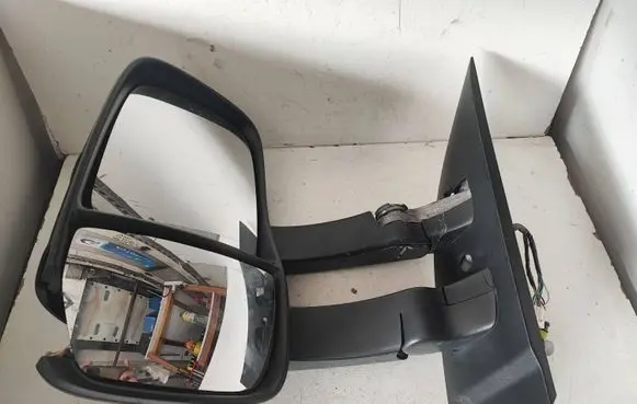 Iveco Daily 35 - 40.10 Front door electric wing mirror E9024362 E9024353 E9034353