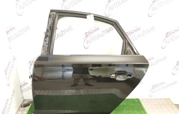 Audi A8 S8 D4 4H Rear door