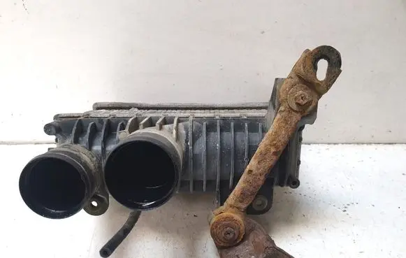 Toyota Corolla Verso AR10 Intercooler radiator 873067D