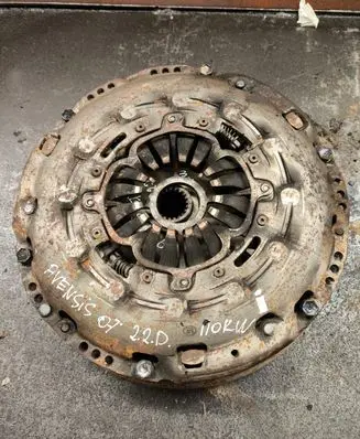 Toyota Avensis T250 Clutch set kit 324054610 19L311