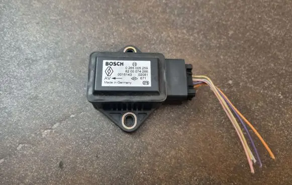 Renault Scenic I ESP acceleration yaw rate sensor 8200074266 1275100361