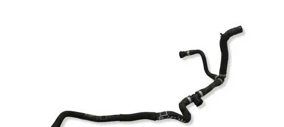 BMW 2 F44 Engine coolant pipe/hose 6832804