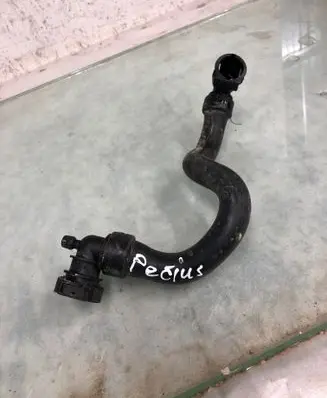 Opel Astra L Engine coolant pipe/hose