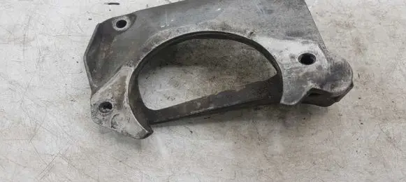 BMW 5 E60 E61 Engine mounting bracket 22116761117 6761117