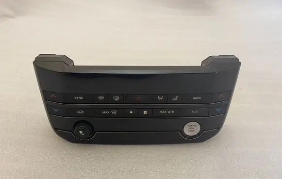 Jaguar XE Climate control unit GX7318C858HF