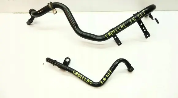 Cadillac CTS Engine coolant pipe/hose