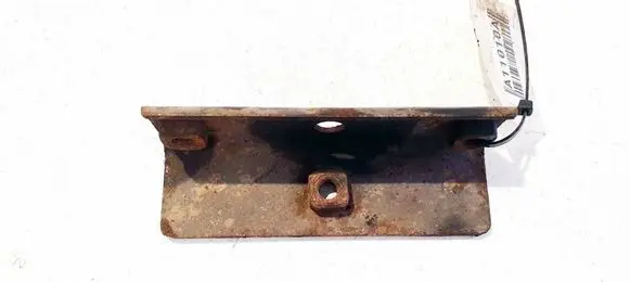 Renault Scenic I Engine mounting bracket 