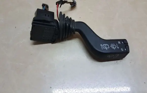 Opel Omega B2 Wiper control stalk