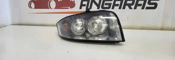 Audi A2 Headlight/headlamp 8Z0941004 261102M