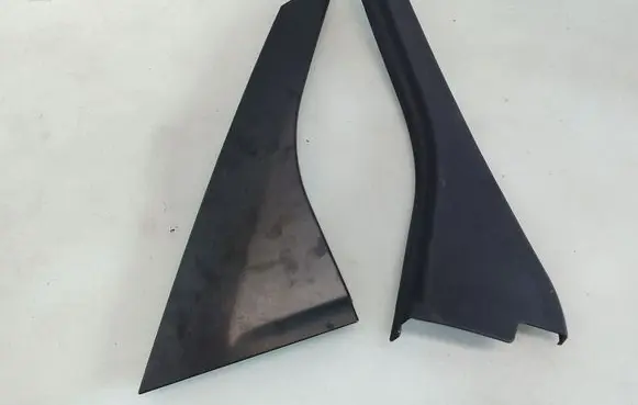 Ford Focus Other rear door trim element 4M51A254K06A 4M51A254A42