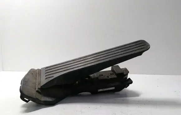 Audi A3 S3 8P Accelerator throttle pedal 1K2721503M 6PV00875400
