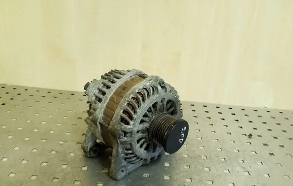Nissan X-Trail T31 Generator/alternator 23100JG71A A3TJ2481
