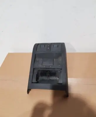 Volkswagen PASSAT B6 Rear air vent grill 3C0864298