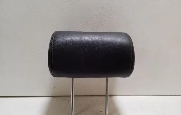 KIA Sorento Rear seat headrest 