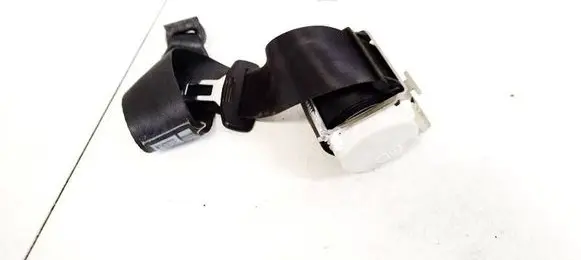 Volkswagen PASSAT B7 Rear seatbelt 3C9857806J
