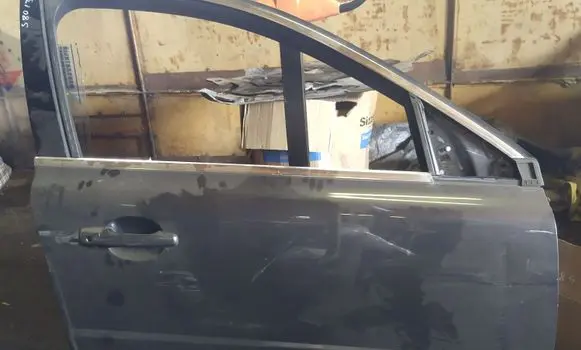 Volvo S80 Front door