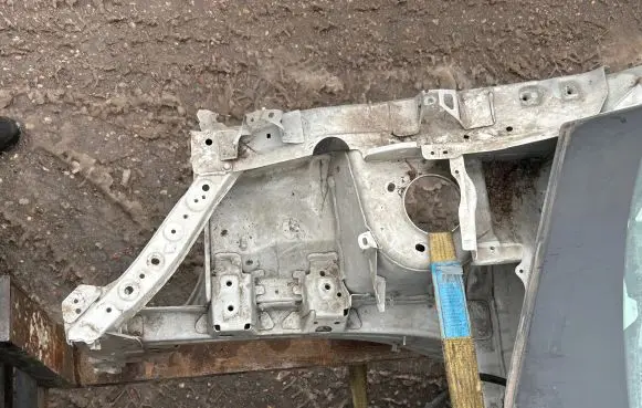Nissan Pulsar Front side member 