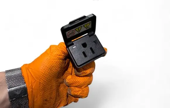 Dodge Durango III Voltage converter inverter 56046934AA