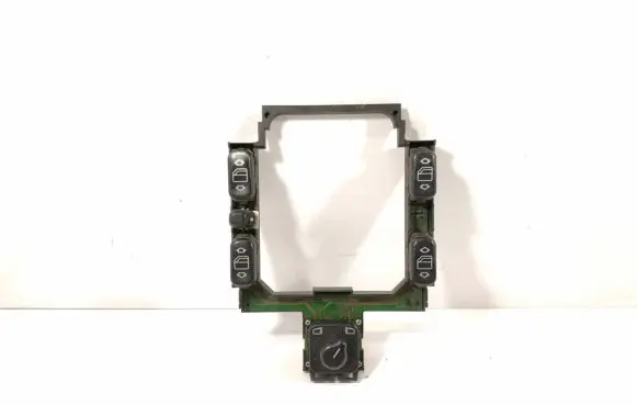 Mercedes-Benz C W202 Electric window control switch DALISID4008 2028208210 A2028208210