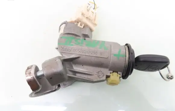 Toyota Yaris Ignition lock N0502241
