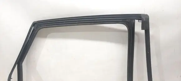Opel Grandland X Rubber seal rear door window/glass 9814856880