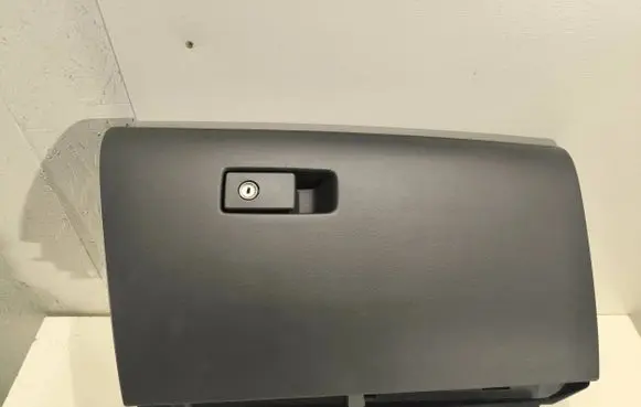 Volvo XC60 Glove box 39809228 0P503837