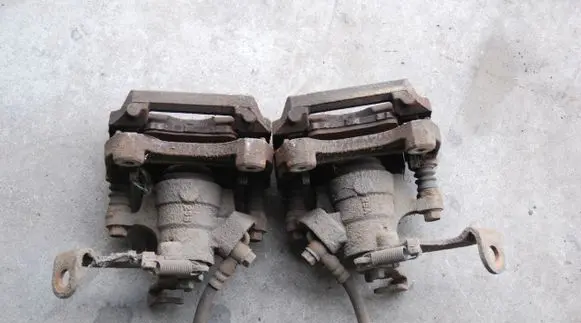 Mazda CX-5 Rear brake caliper 150KM