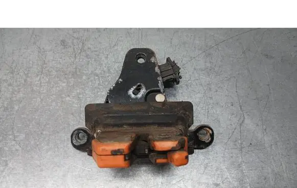 Skoda Fabia Mk1 (6Y) Tailgate/trunk/boot lock/catch/latch 