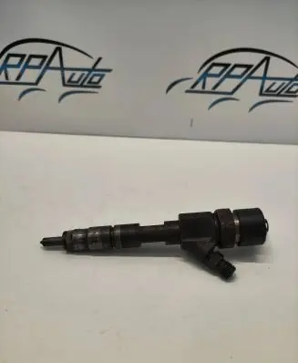 Renault Laguna II Fuel injector 8200100272 0445110