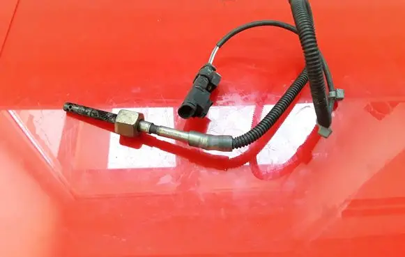 Mercedes-Benz C W205 Exhaust gas temperature sensor A0009050805