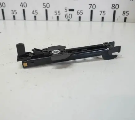 Skoda Superb B6 (3T) Seat belt height adjuster 8E0857833A