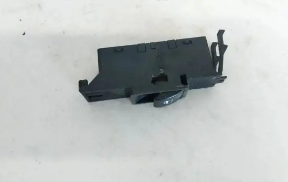 BMW 5 E39 Electric window control switch 66216900270 66.21-6900270