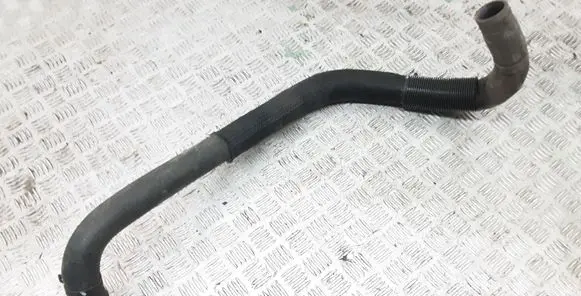 Chrysler Town & Country V Engine coolant pipe/hose