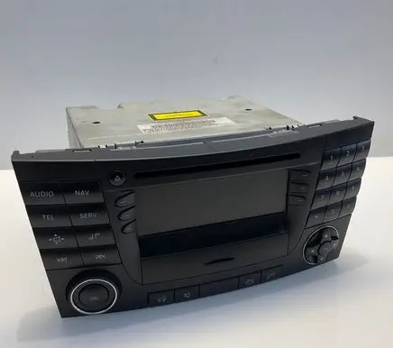 Mercedes-Benz E W211 Radio/CD/DVD/GPS head unit A2118275142 41022005 2118275142